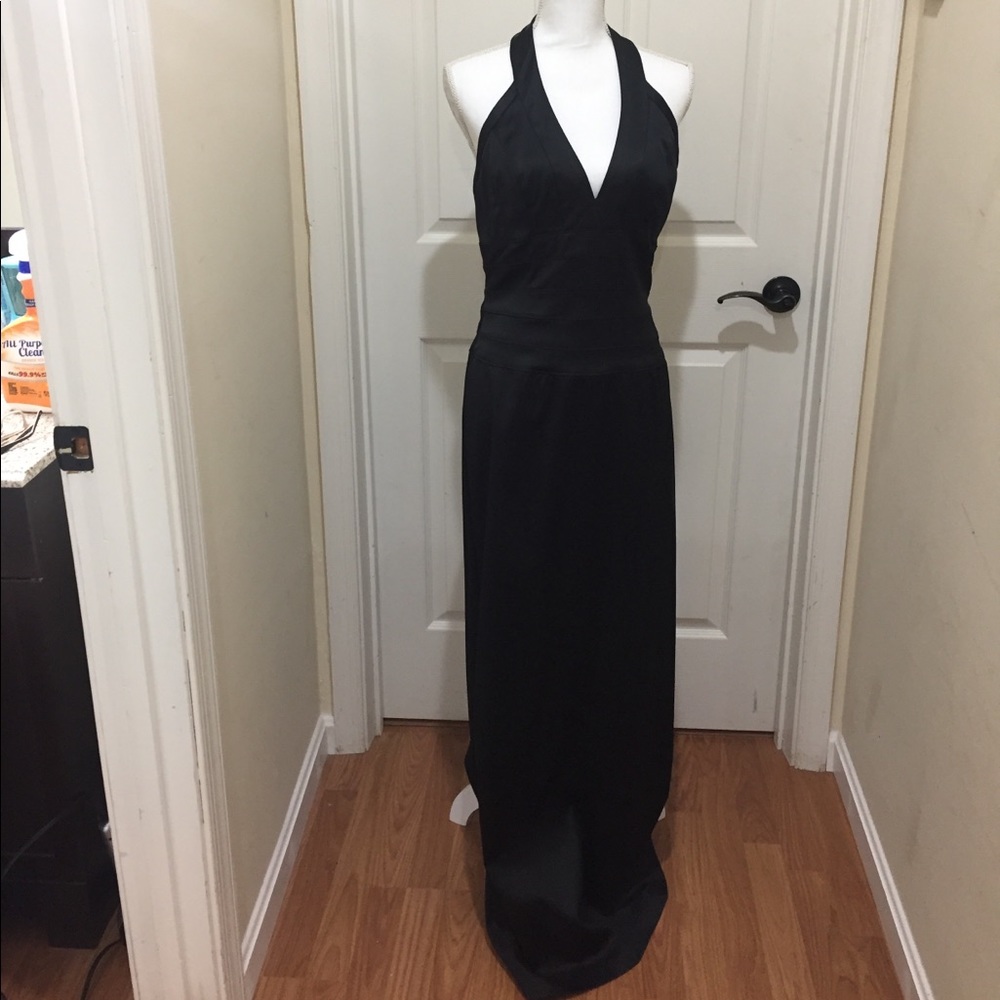 EUC Cache Sz 10 Black Classic Evening Ball Gown